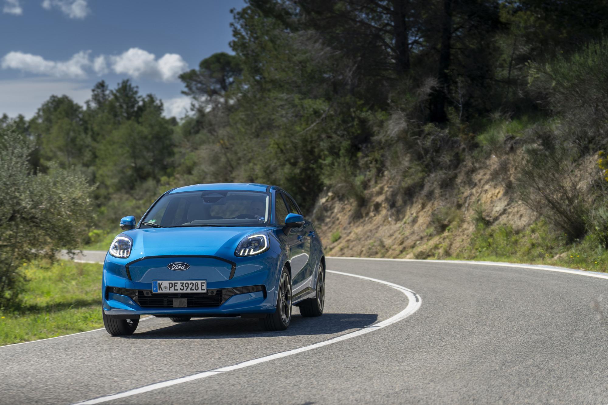 Η Ford ετοιμάζει ST και RS εκδόσεις για τα ηλεκτρικά μοντέλα της